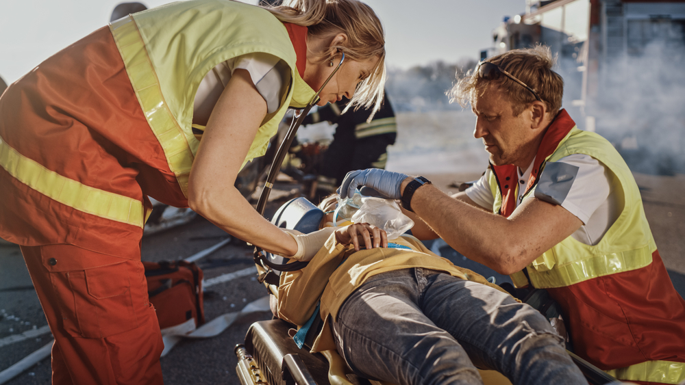 paramedics-helping-car-accident-victim